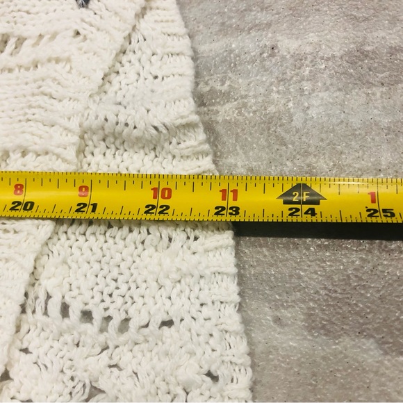 NWT🎉HP🎉🦅American Eagle Outfitters🦅Gorgeous Crewneck🦅Measurements in Pics🦅 - Picture 13 of 16